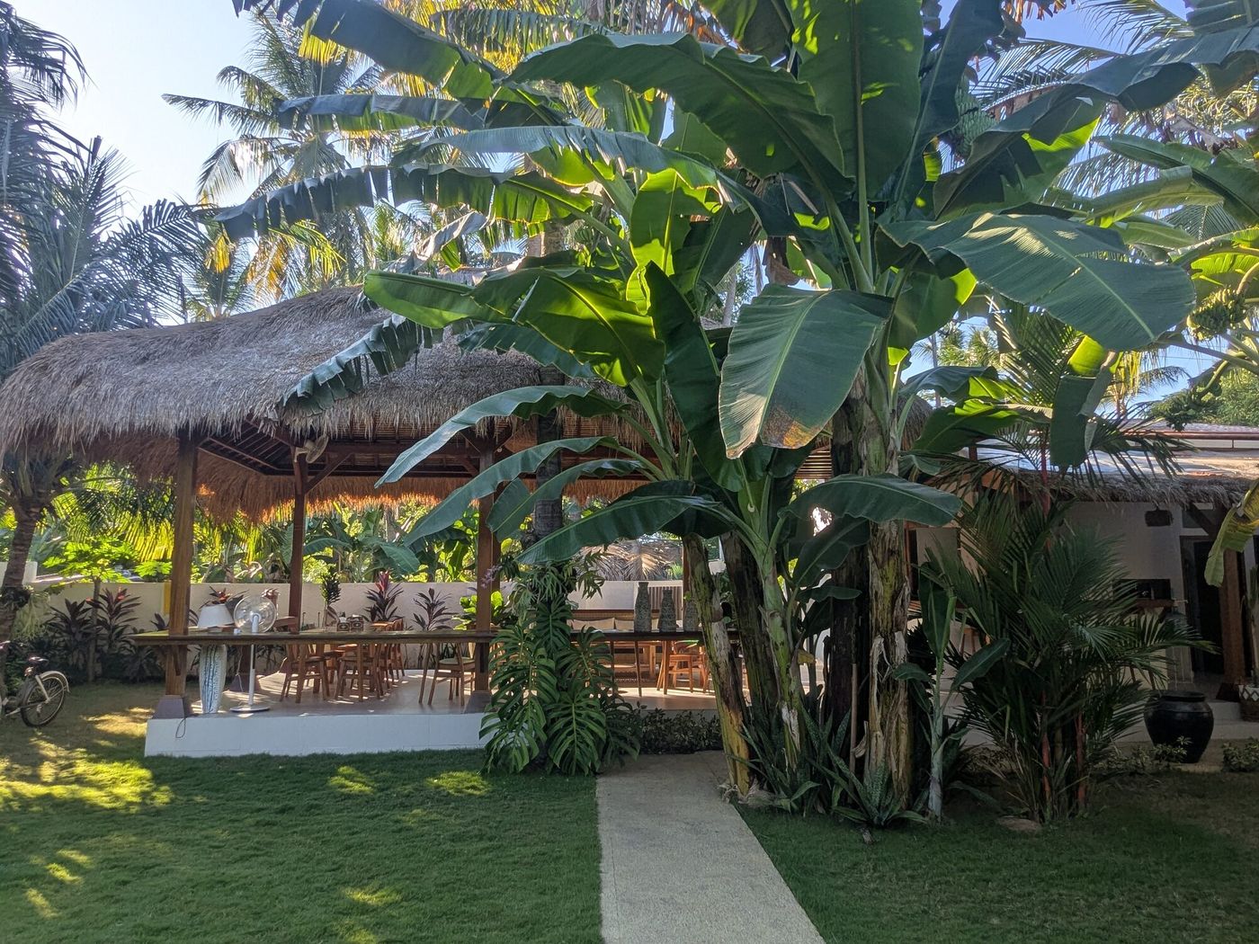 Tapas Bar Mata Villas